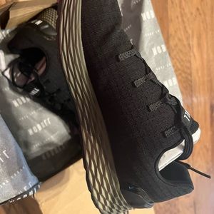 No Bull Mens RipStop Runners NWT Size 8.5M or 10W